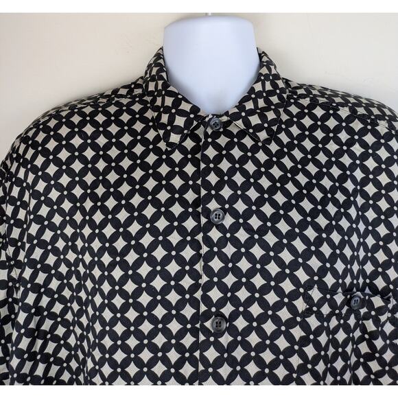 Roundtree Yorke Silk Shirt Large Black Ivory Geometric Button Front Casual - Picture 3 of 11